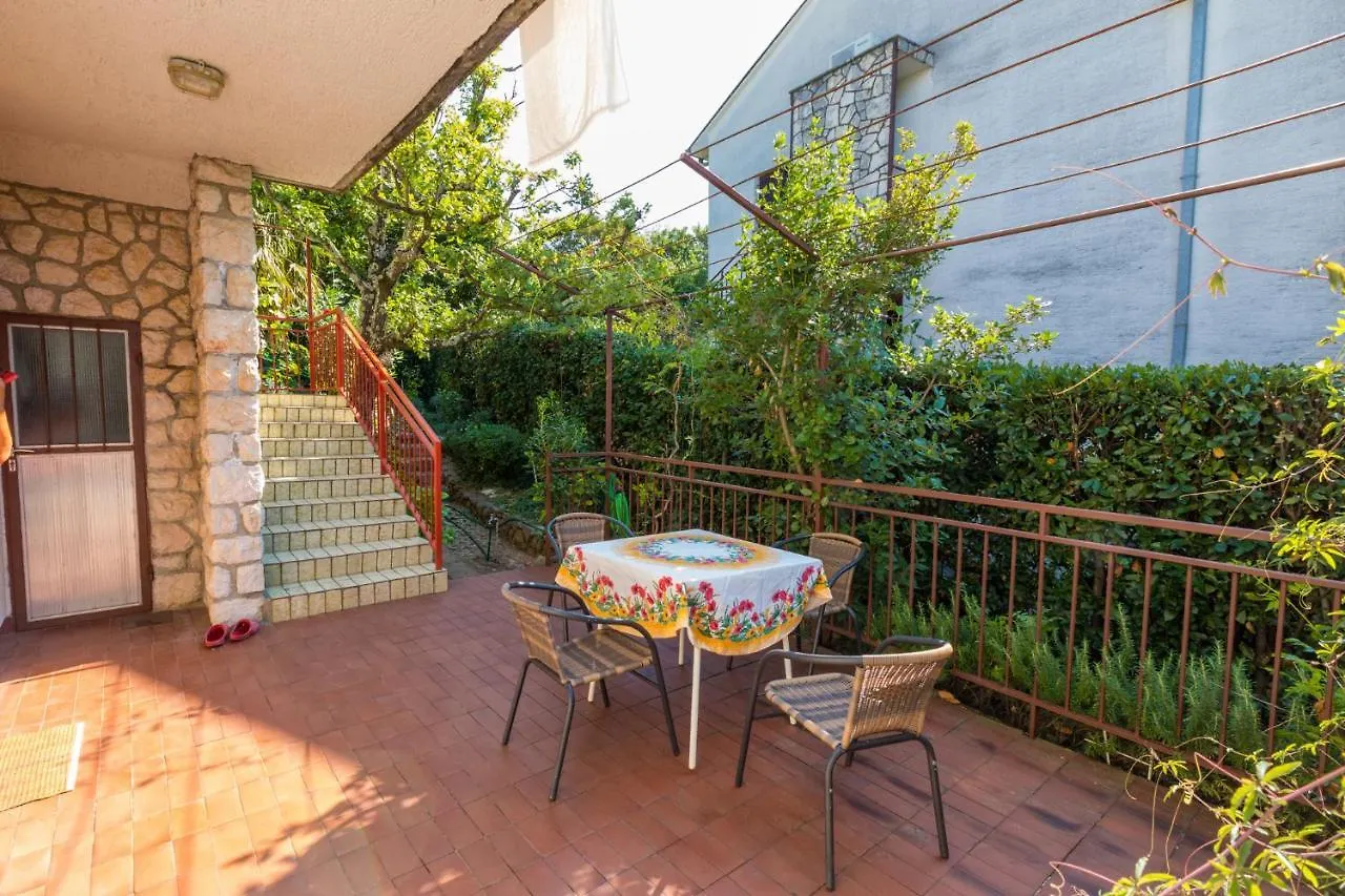 Apartment In Dramalj 41383